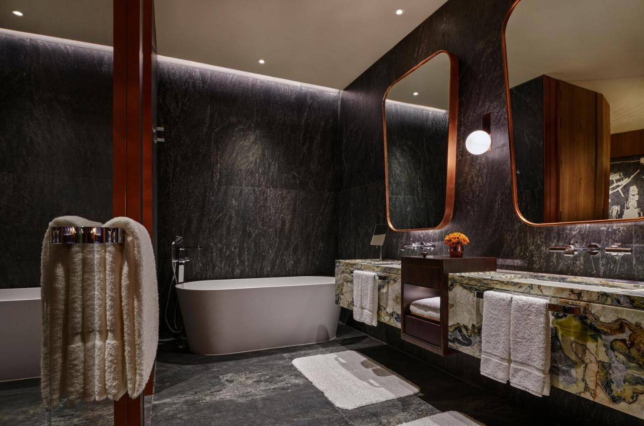 Отель Mumian Beijing Daxing International Airport, Part Of Hyatt Экстерьер фото Bathroom